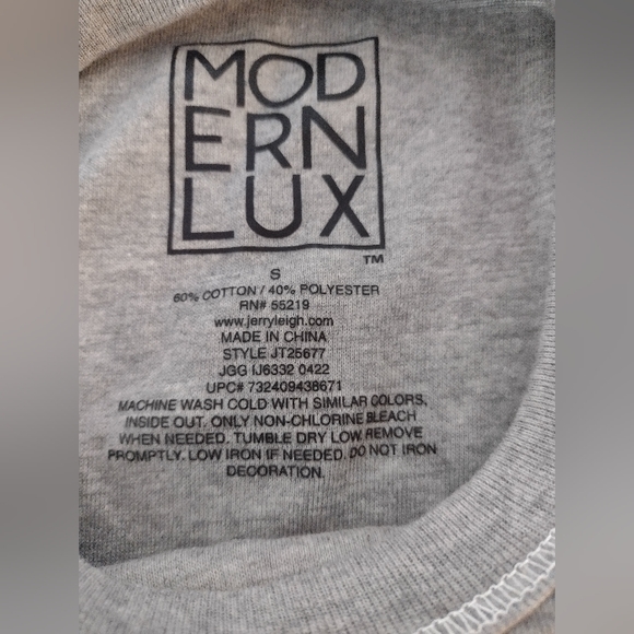 Modern Lux Gray T-shirt with Sunshine in the Center Size S Women's - Picture 3 of 3
